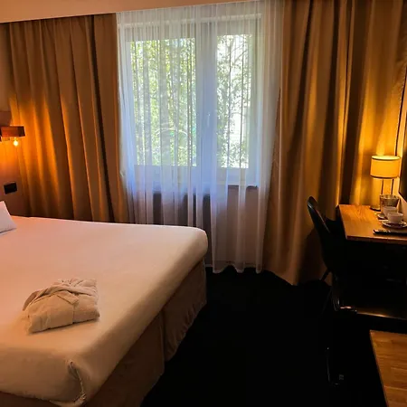 Amber Blue Wellness & (adults Only) 3*